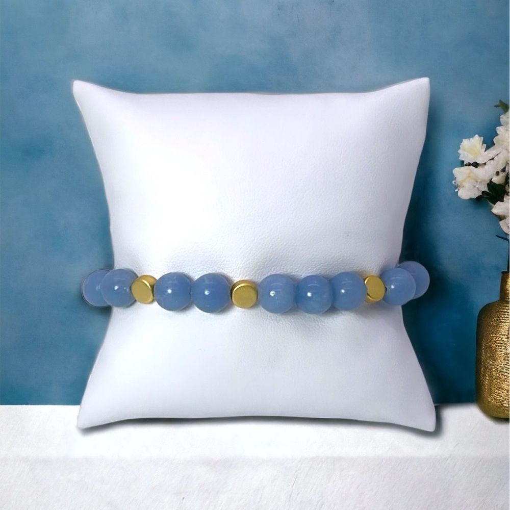 NWT Wool + Pepper Co. Angelite Gemstone & Gold Bracelet